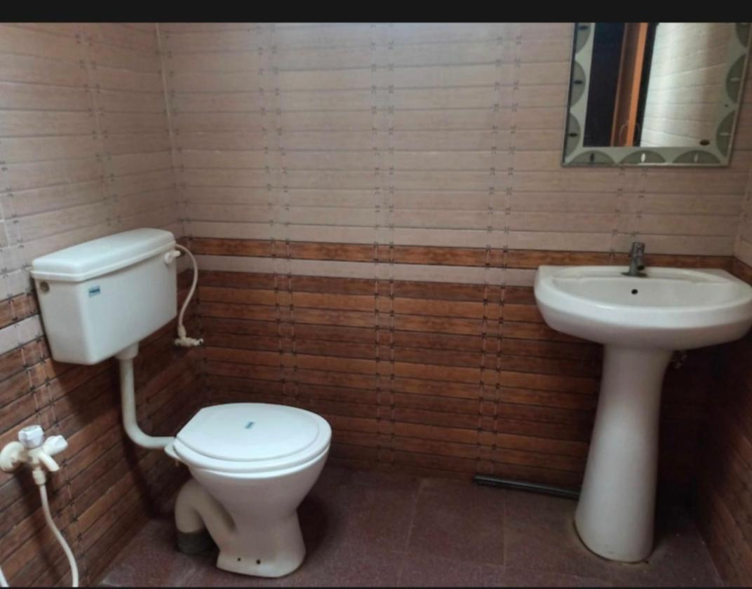 Royal Guest Inn Hsr Layout Bangalore Ngoại thất bức ảnh